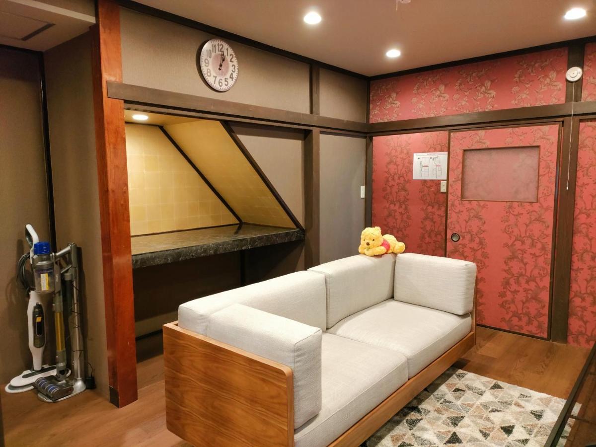 Kiki House Hotel Tokyo Exterior photo