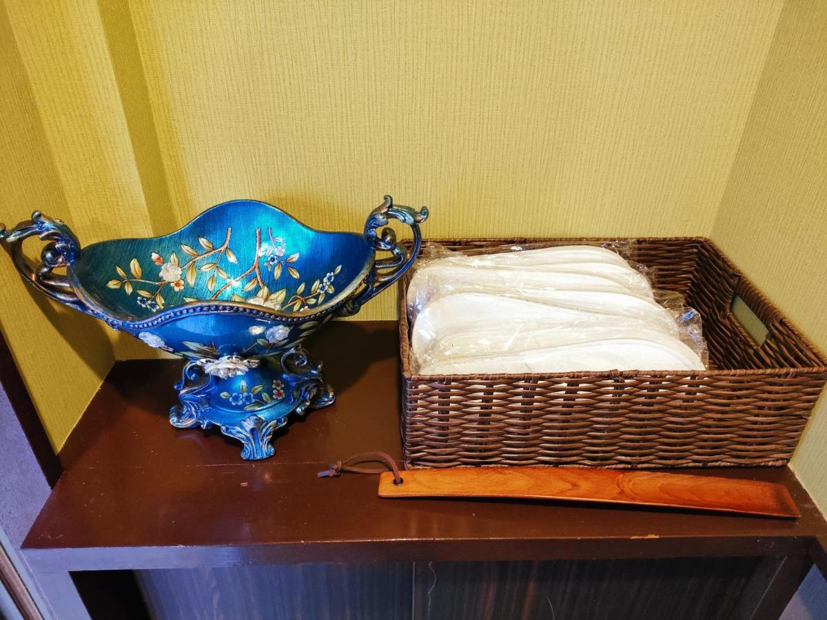 Kiki House Hotel Tokyo Exterior photo